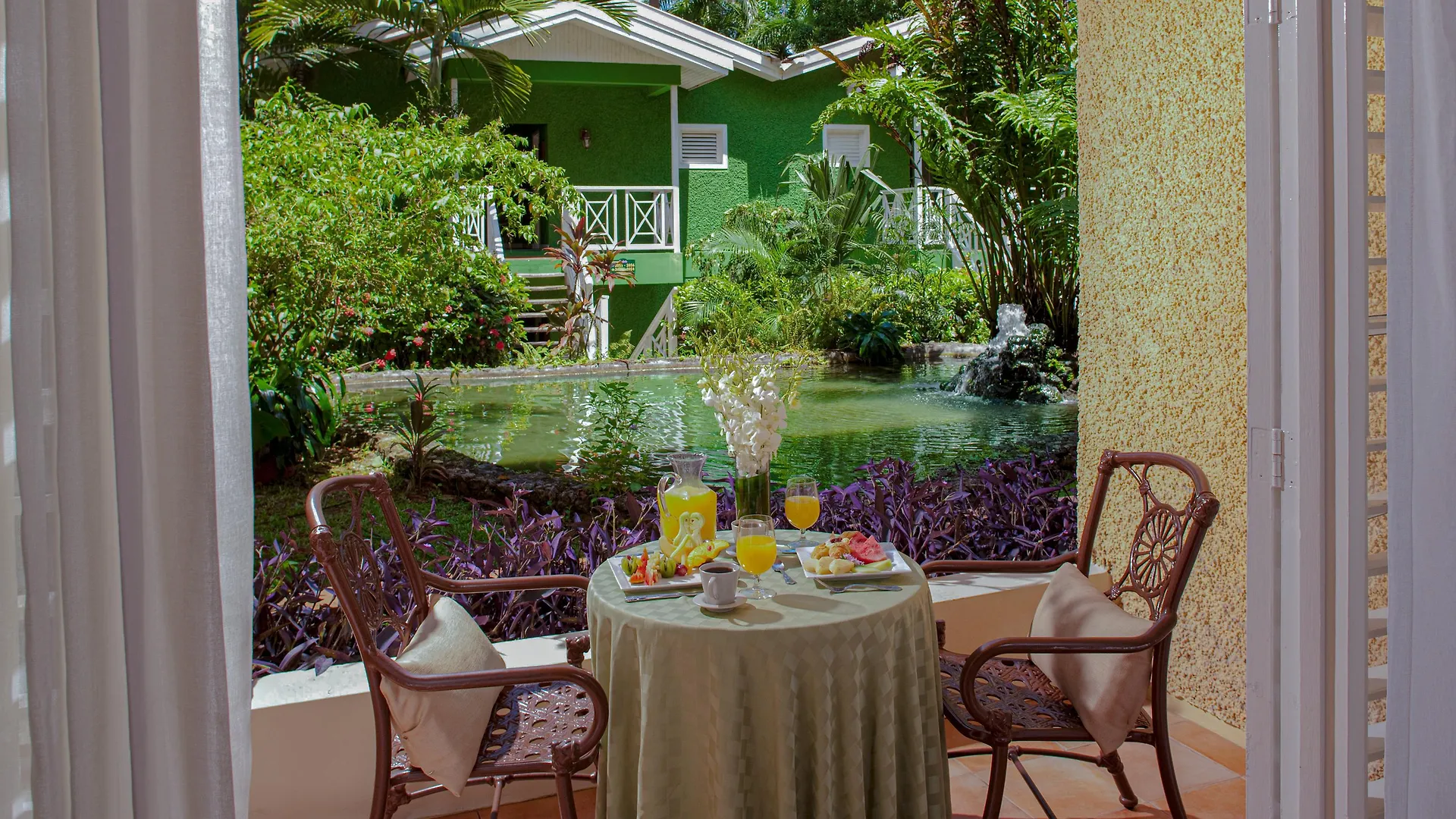 Sandals Ochi Beach Resort All Inclusive (Adults Only) Ocho Rios 4*,  Jamaica